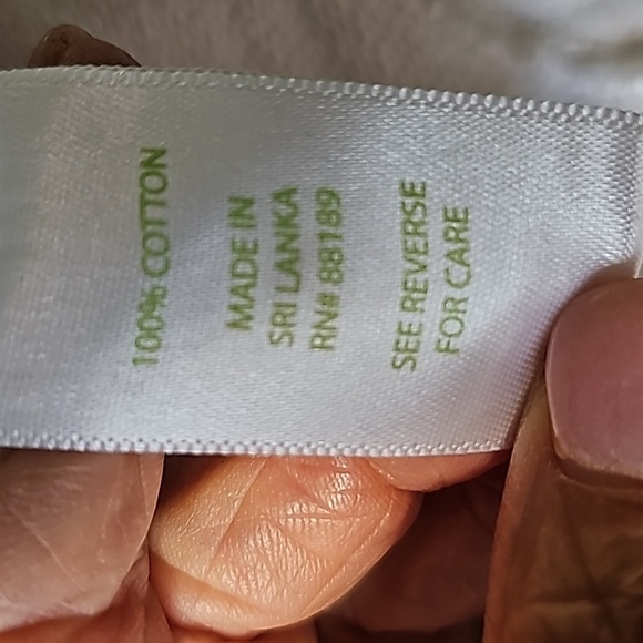 Lilly pulitzer sweatshirt size small. 1/2 zipper. White. - Picture 7 of 11